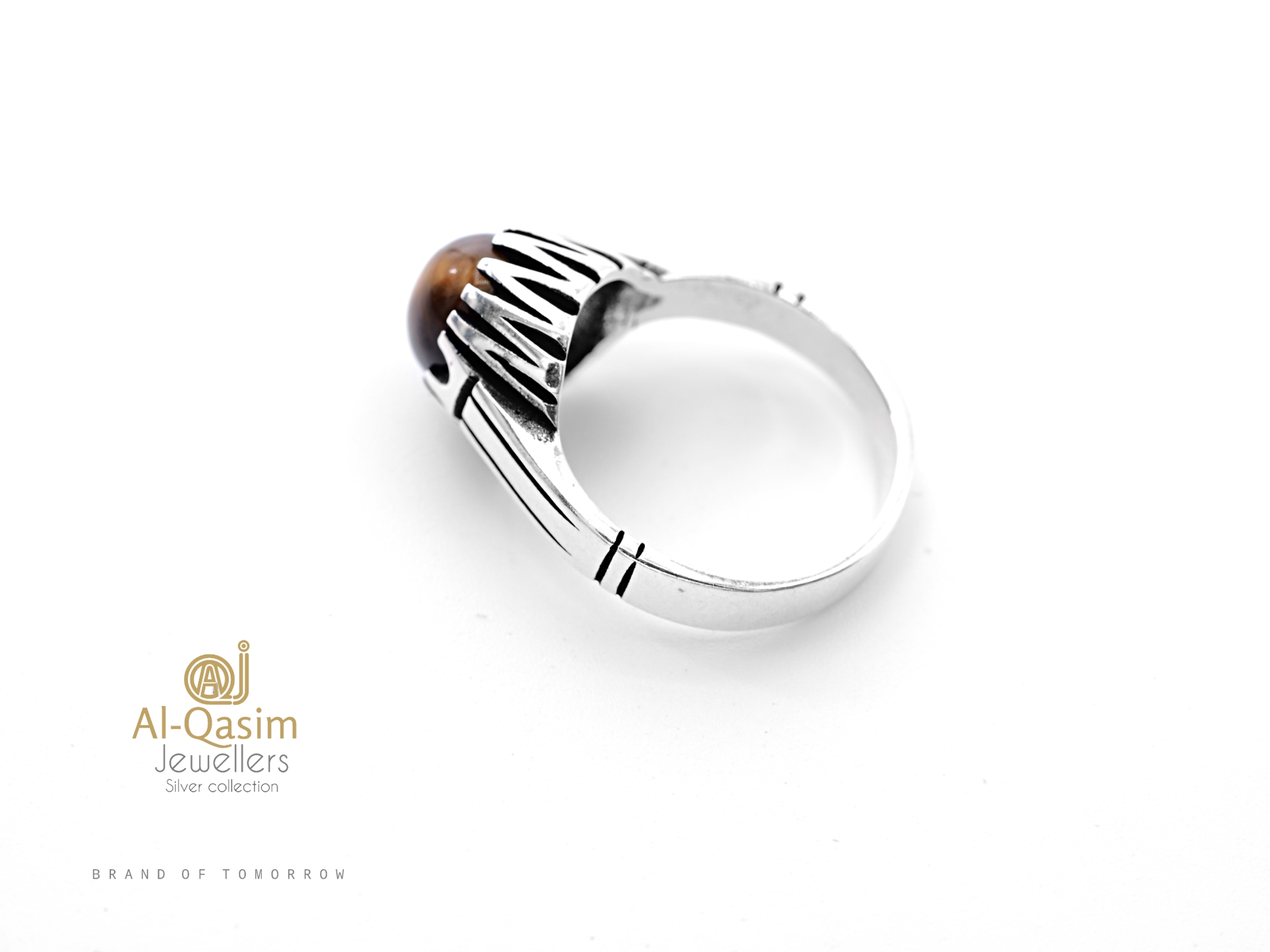 Prong Circle Ring