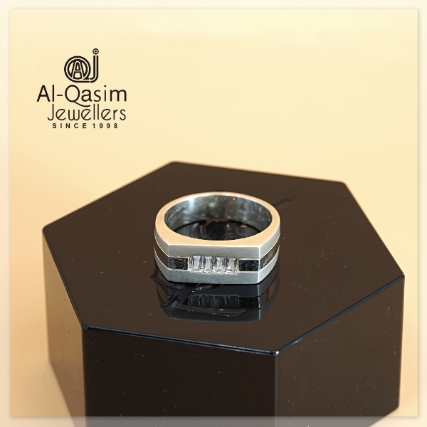 Tapper Men Silver Ring